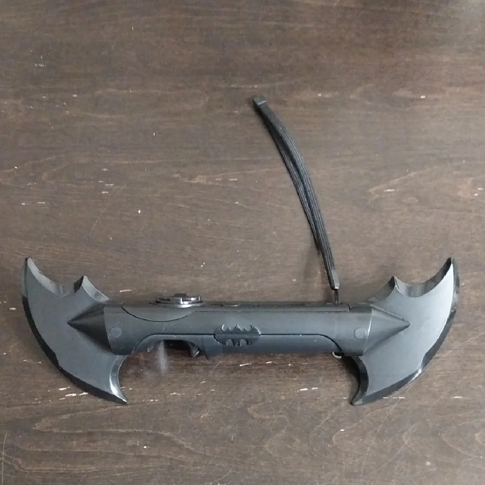 2017-Wii Batman Batarang VR Motion Controller - Black